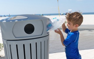 kids helping the environment